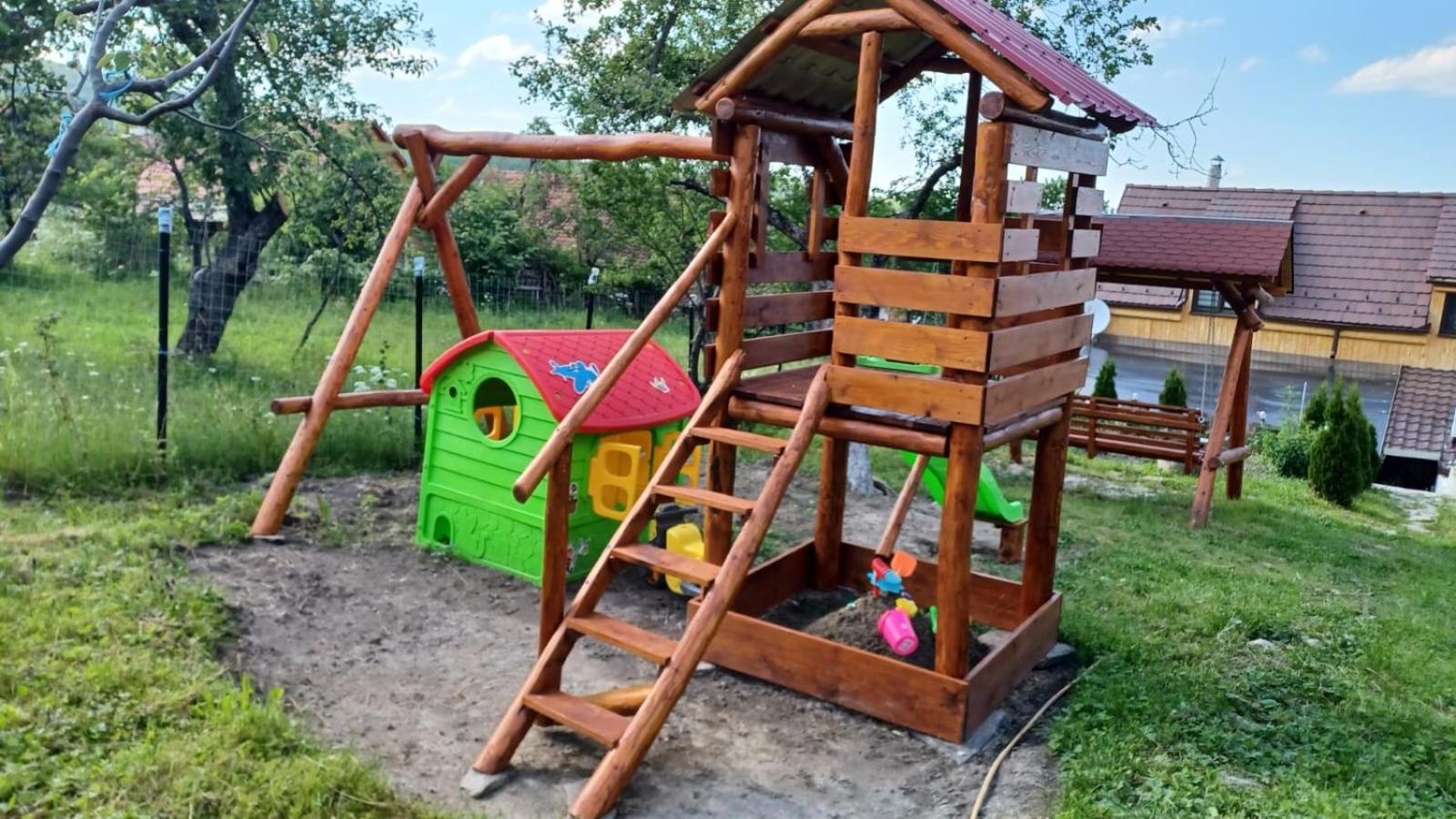 Pensiunea IULIA Rod Bagian luar foto